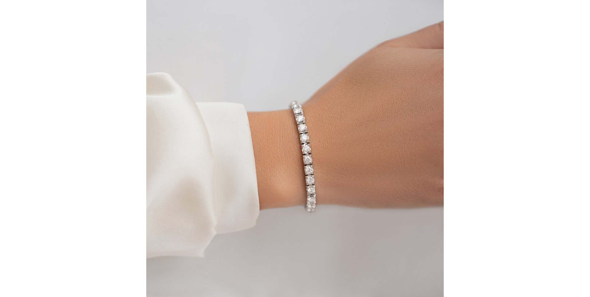 Náramek s diamanty Thanatos