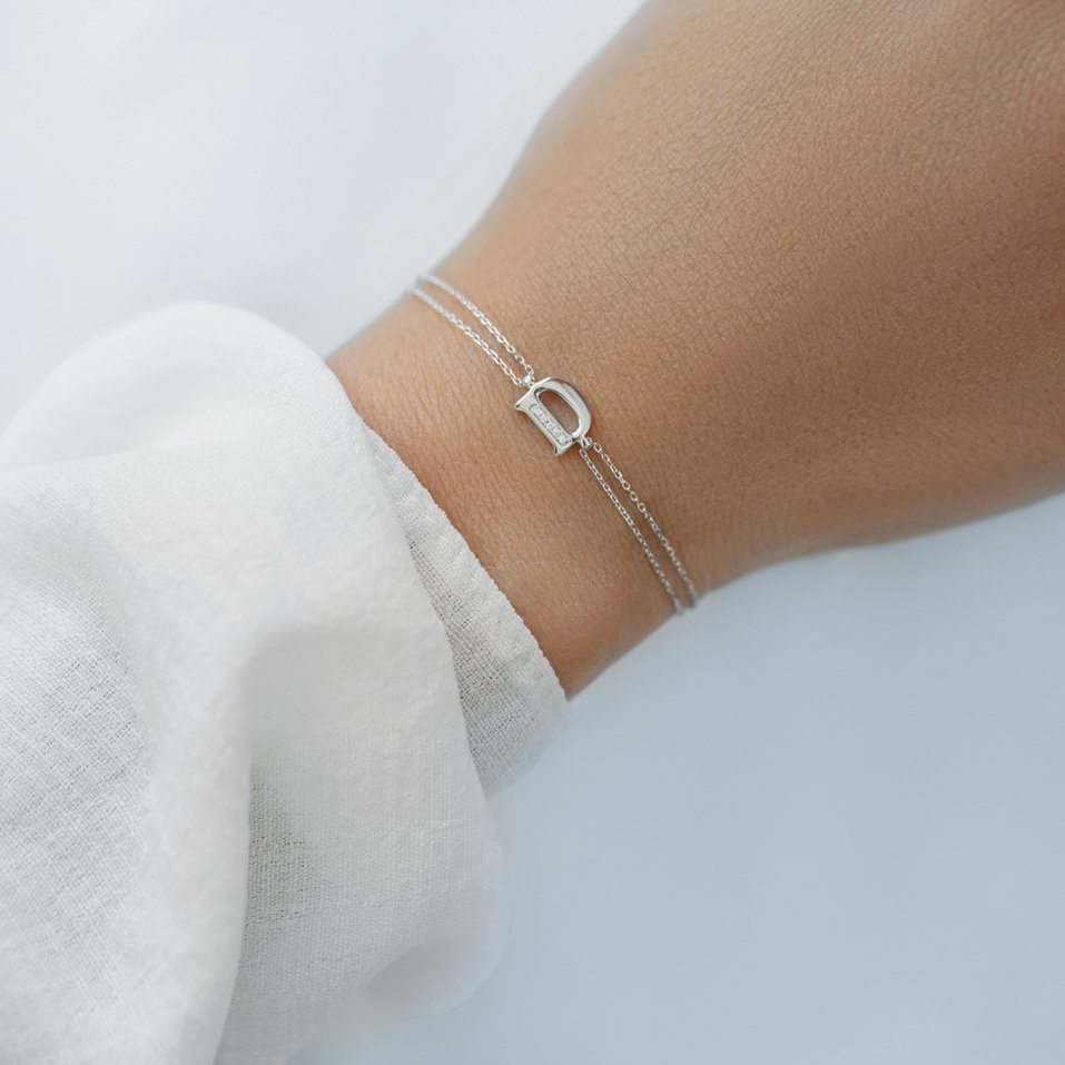 Náramek s diamanty Alluring Letter