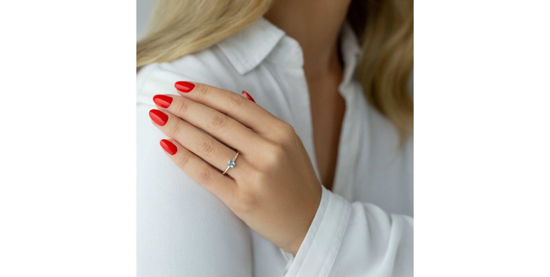 Prsten se safírem Domante