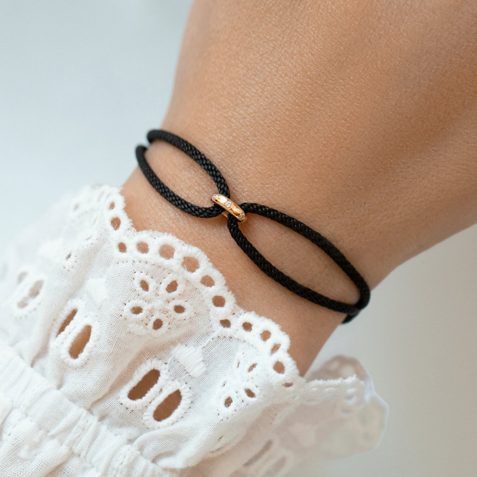 Náramek s diamanty Glowing Circle