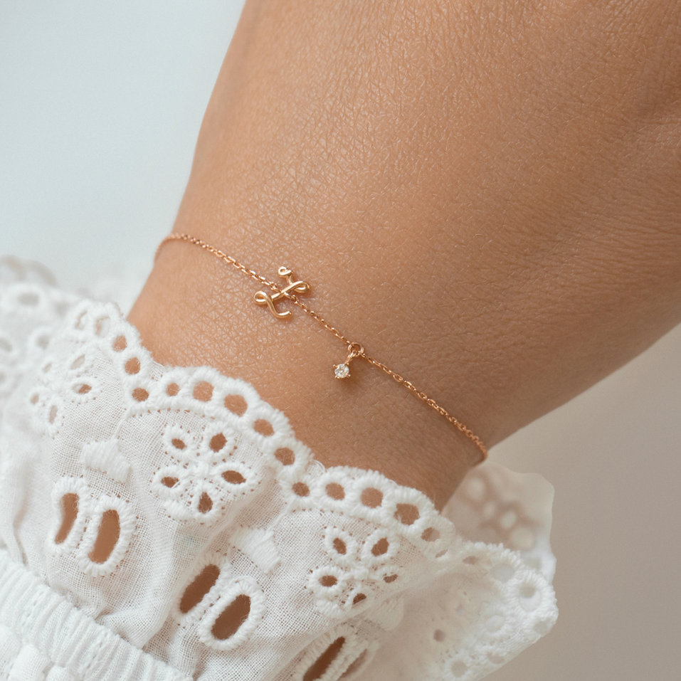 Náramek s diamantem Curly Letter S