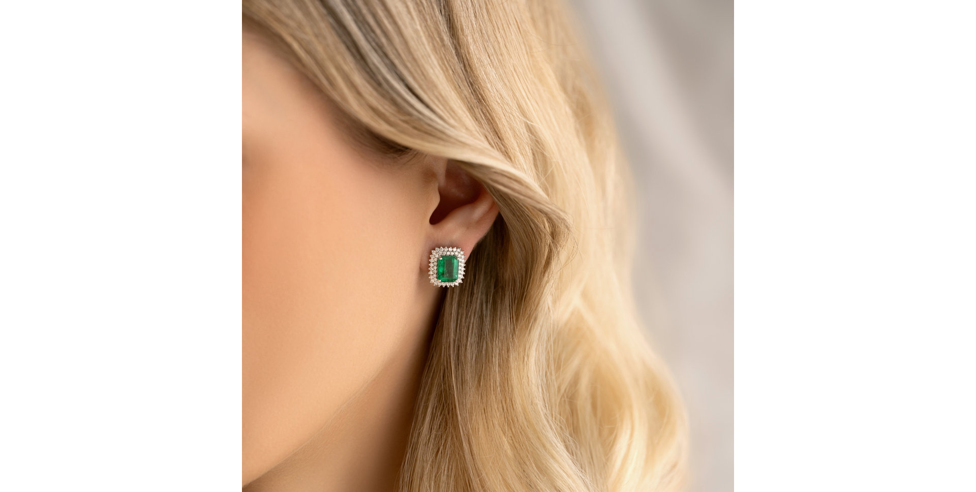 Náušnice s diamanty a smaragdem Sylmira