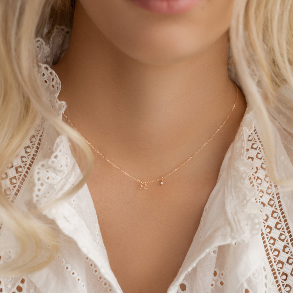 Náhrdelník s diamantem Elegance Letter