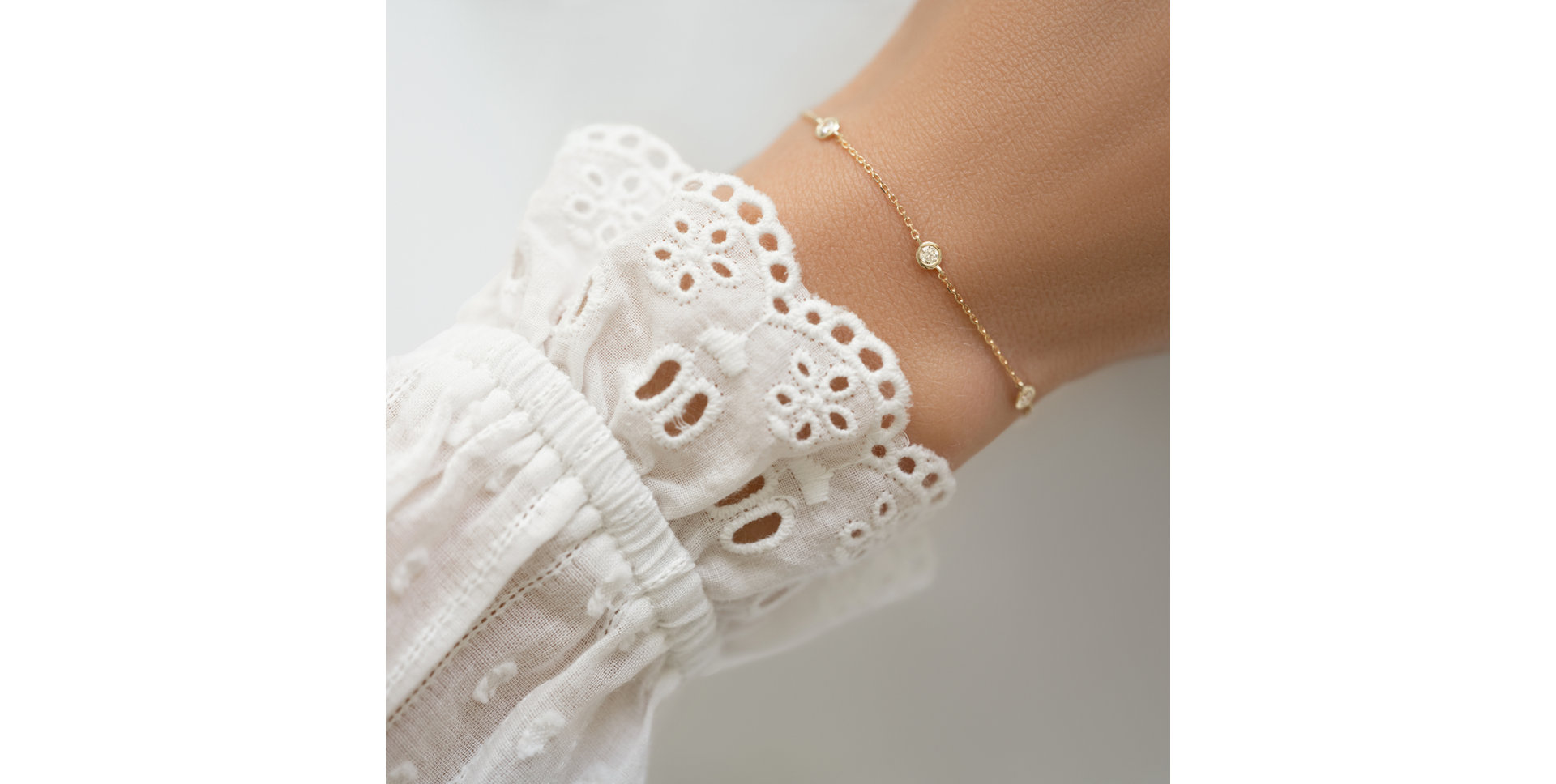 Náramek s diamanty Dot of Happiness