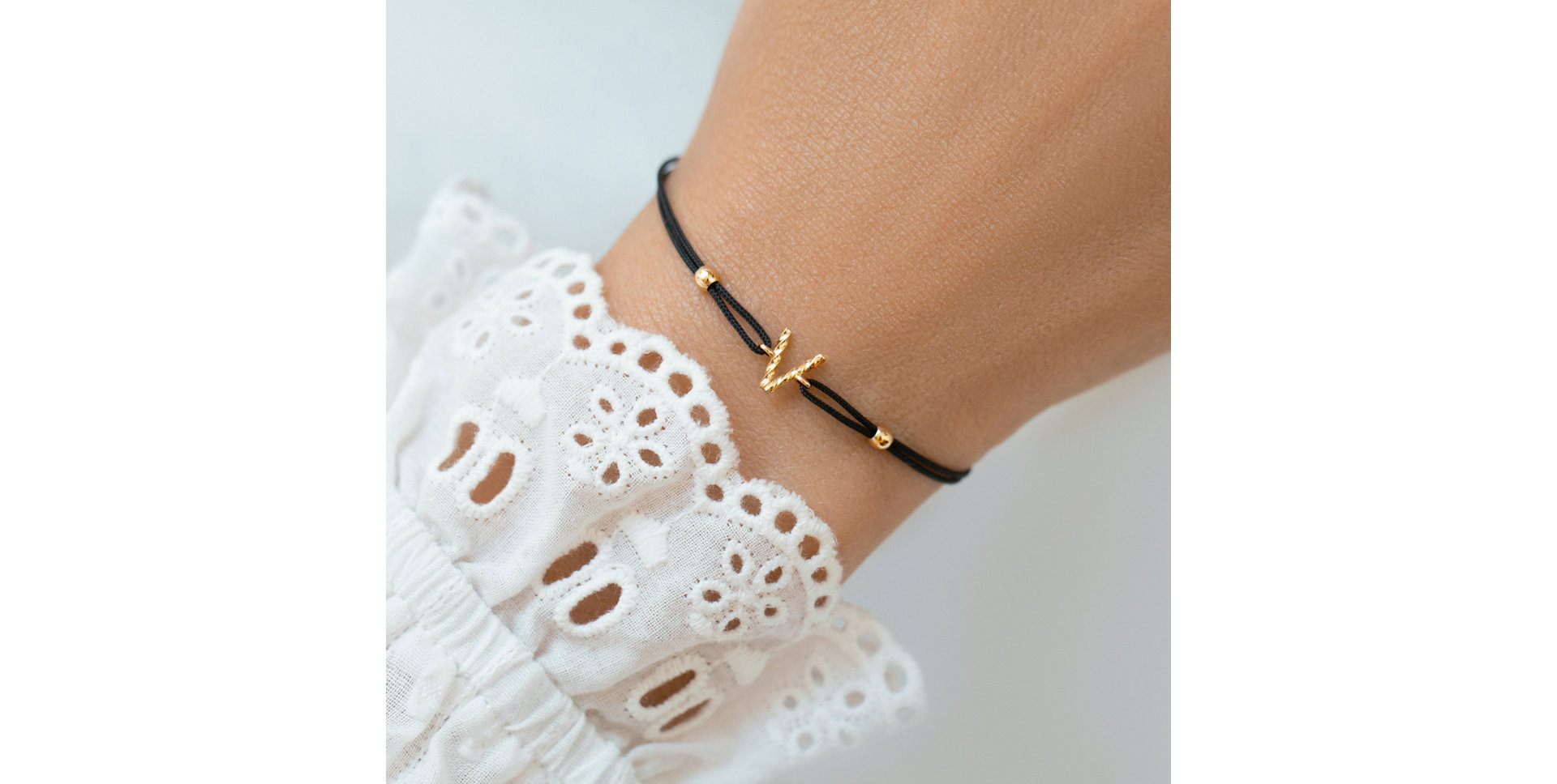 Náramek Spiral Alphabeth L