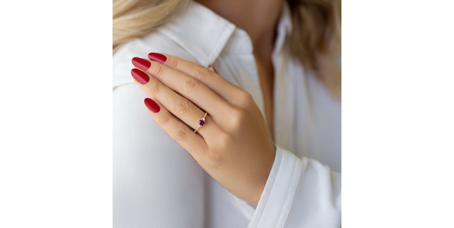 Prsten s diamanty a topazem Midnight Serenity