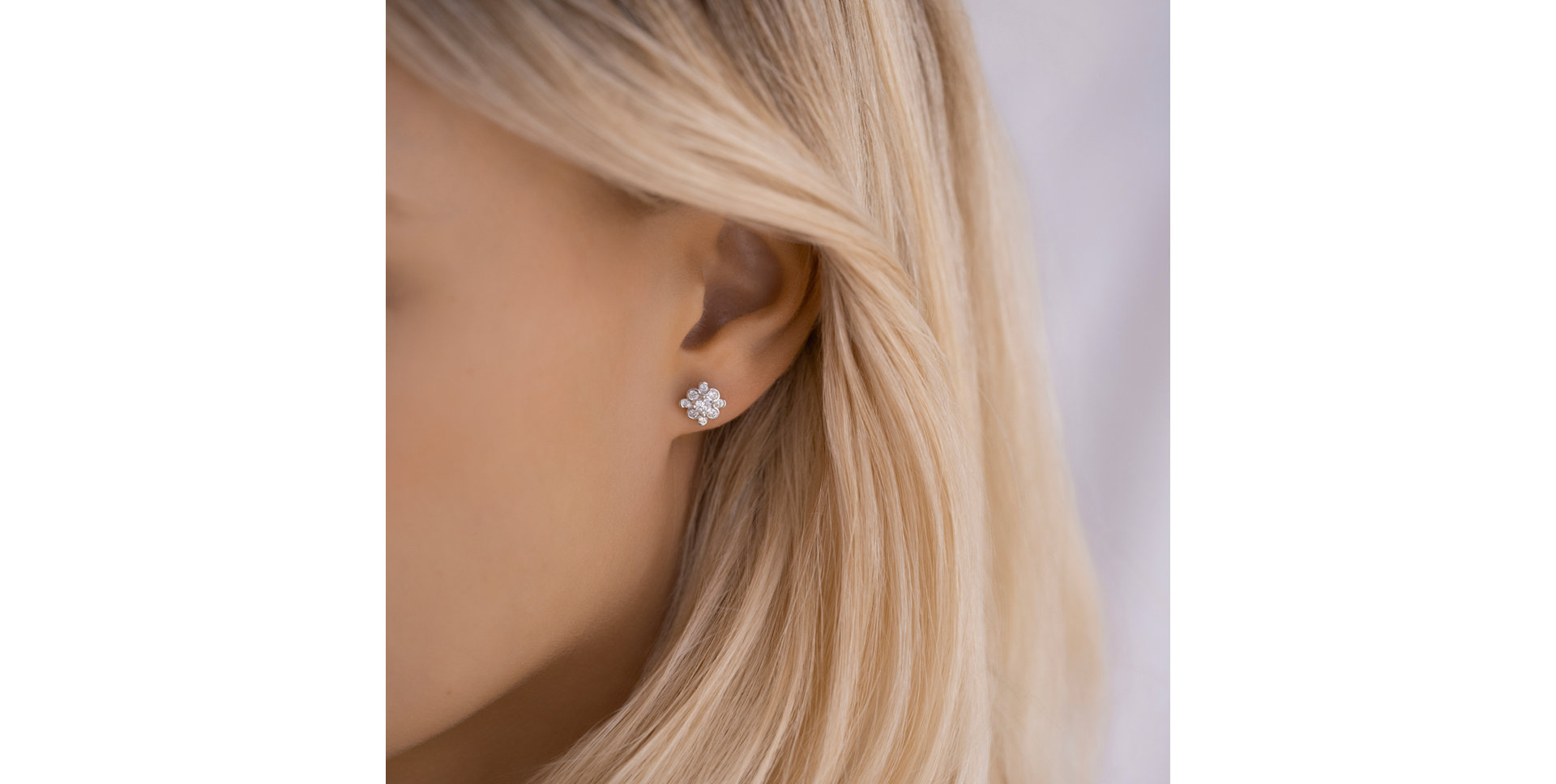 Náušnice s diamanty Blooming Charms