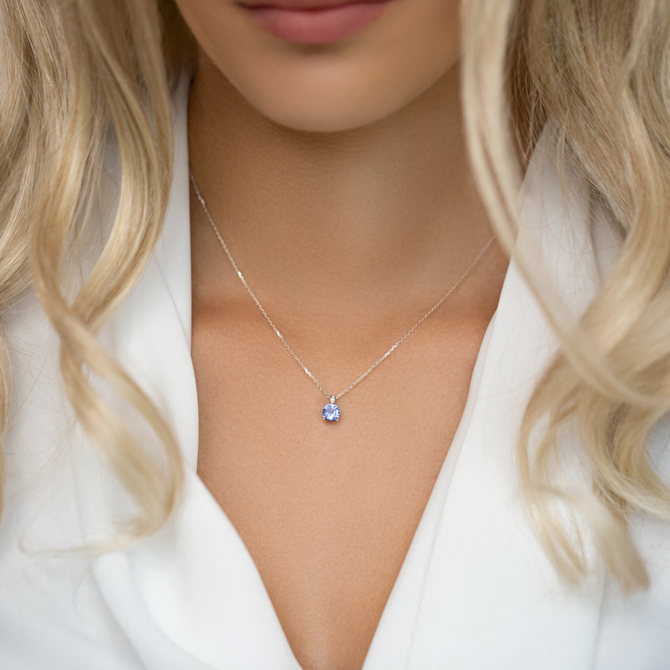 Náhrdelník s diamanty a ametystem Seraphita