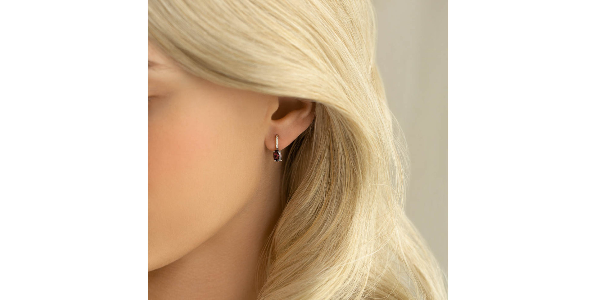 Náušnice s diamanty a morganitem Lucrezia