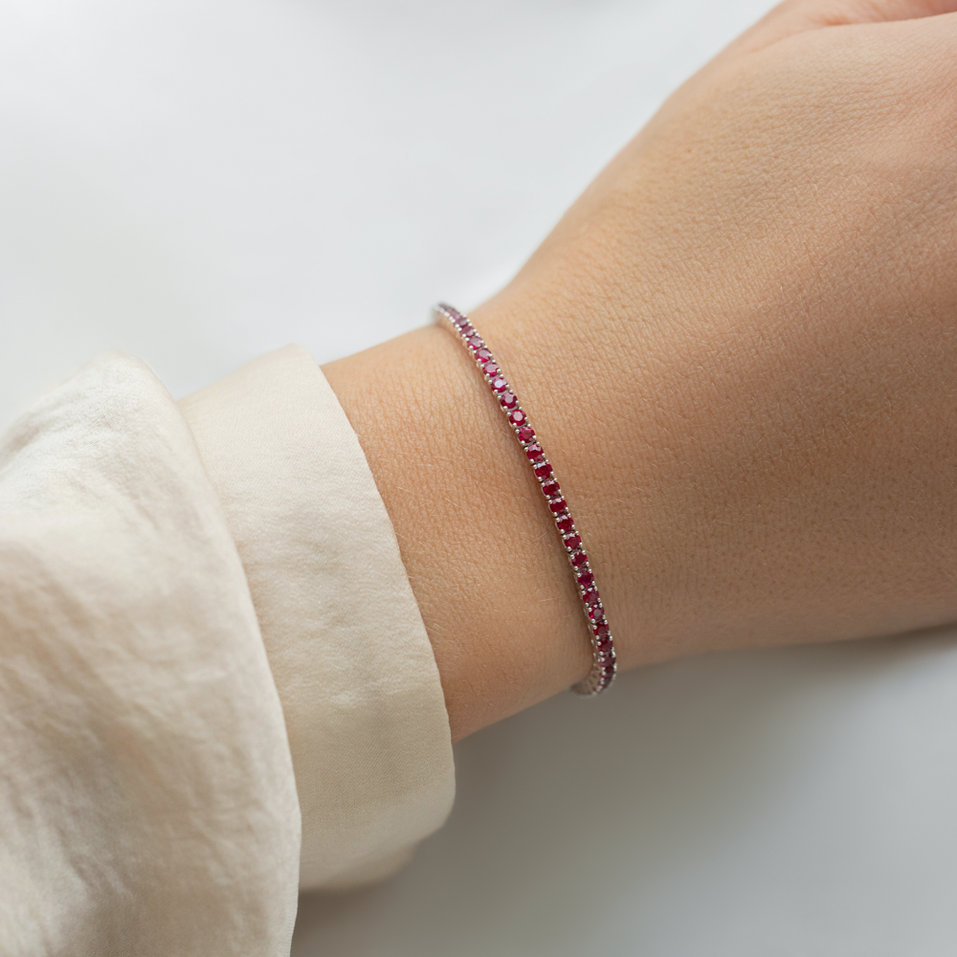 Náramek s rubíny Infinite Glow