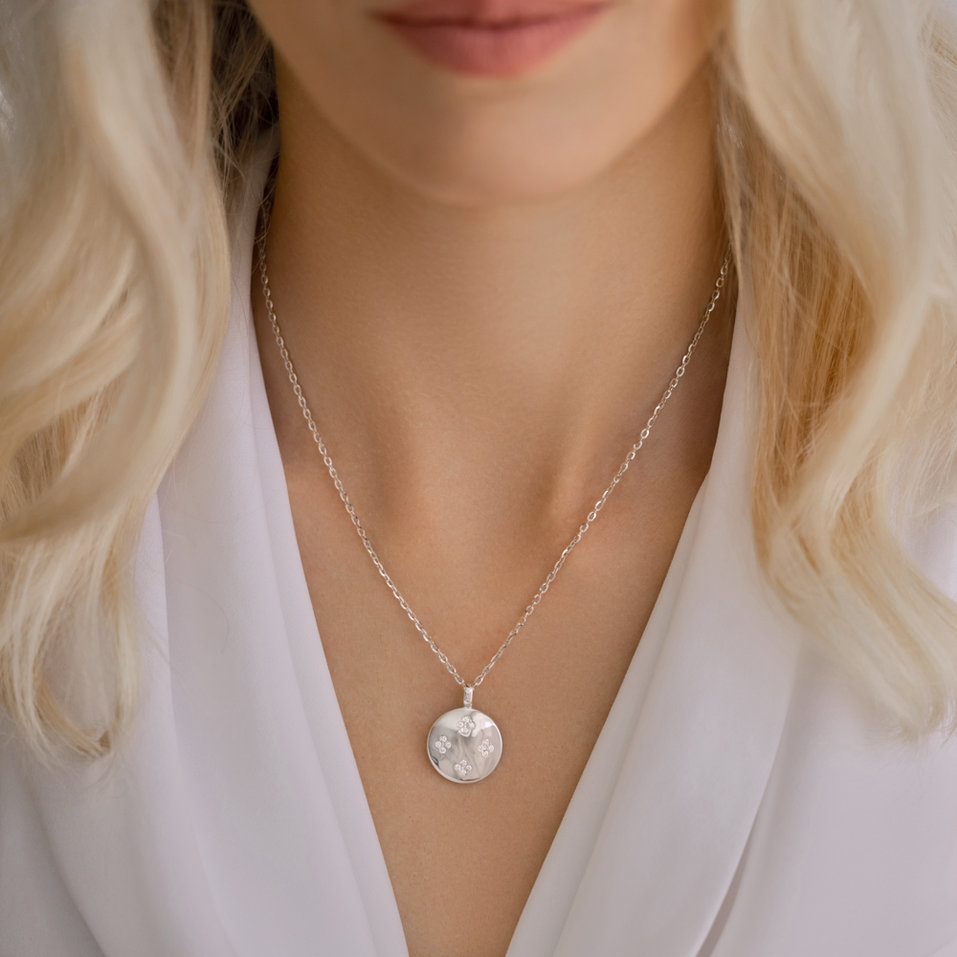 Náhrdelník s diamanty Aveline