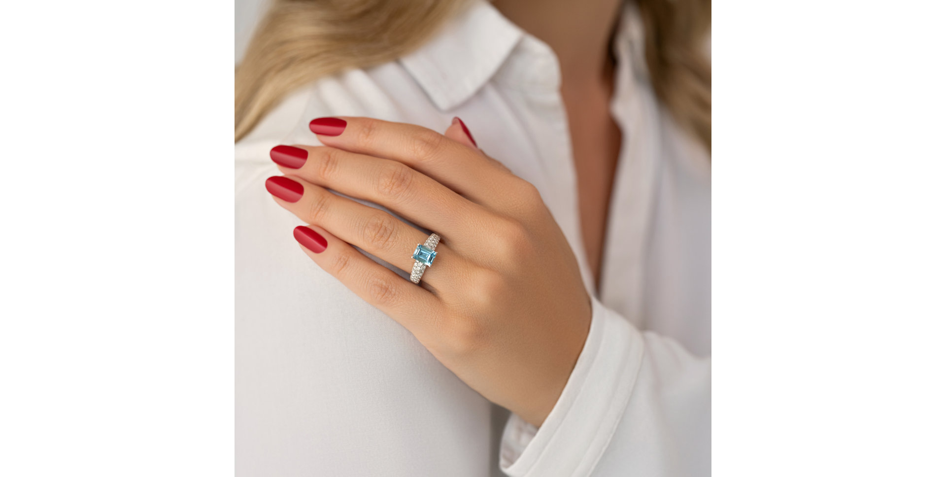 Prsten s diamanty a safírem Diamond Whisper