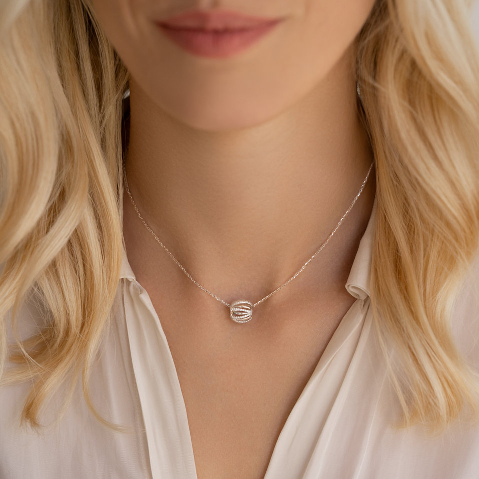 Náhrdelník s diamanty Golden Ball