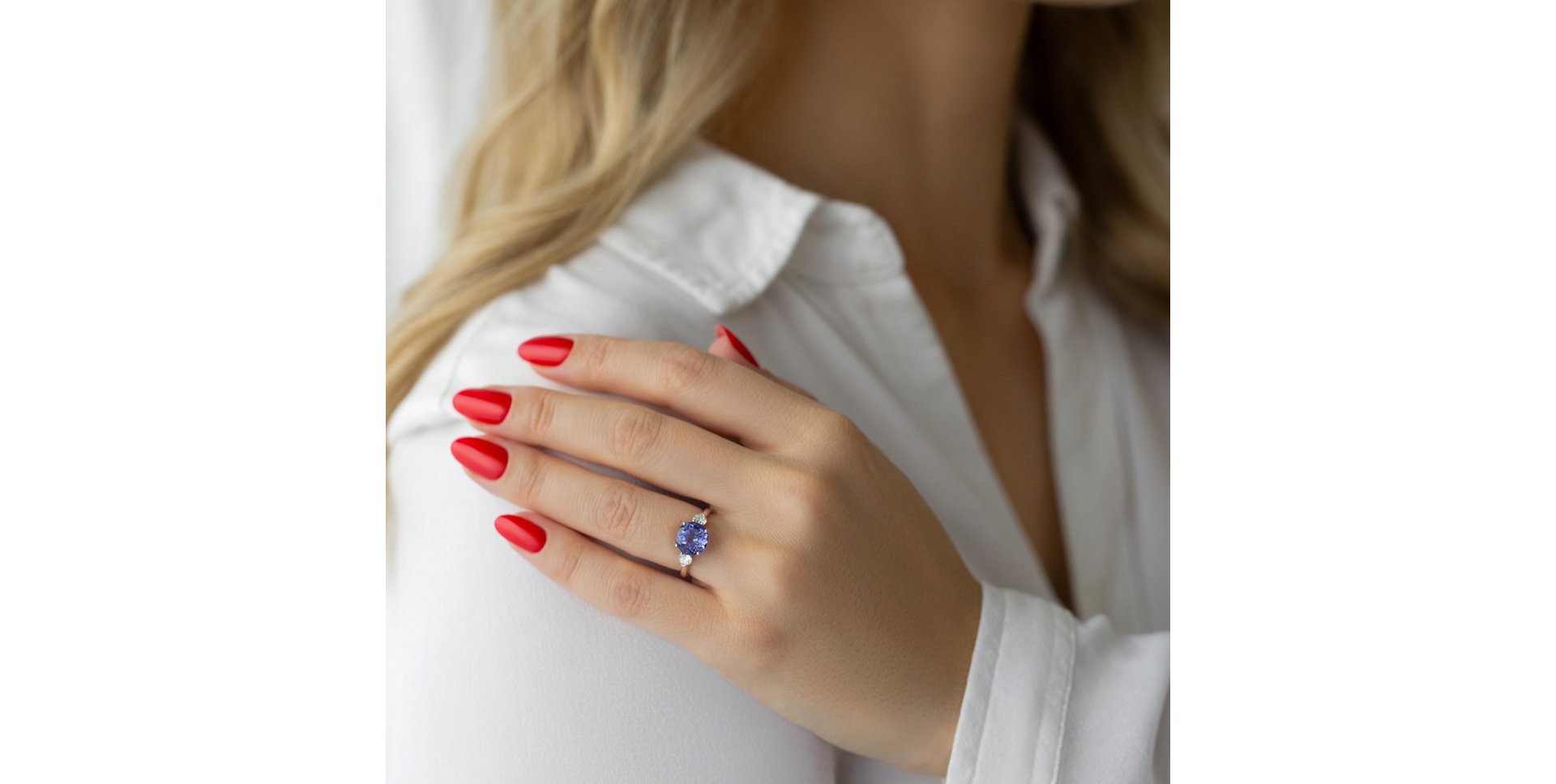 Prsten s diamanty a tanzanitem Whispers of the Moonlight