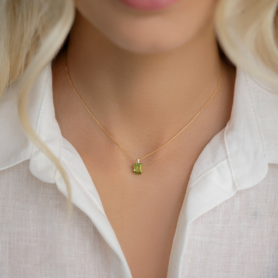 Náhrdelník s diamanty a ametystem Mireth