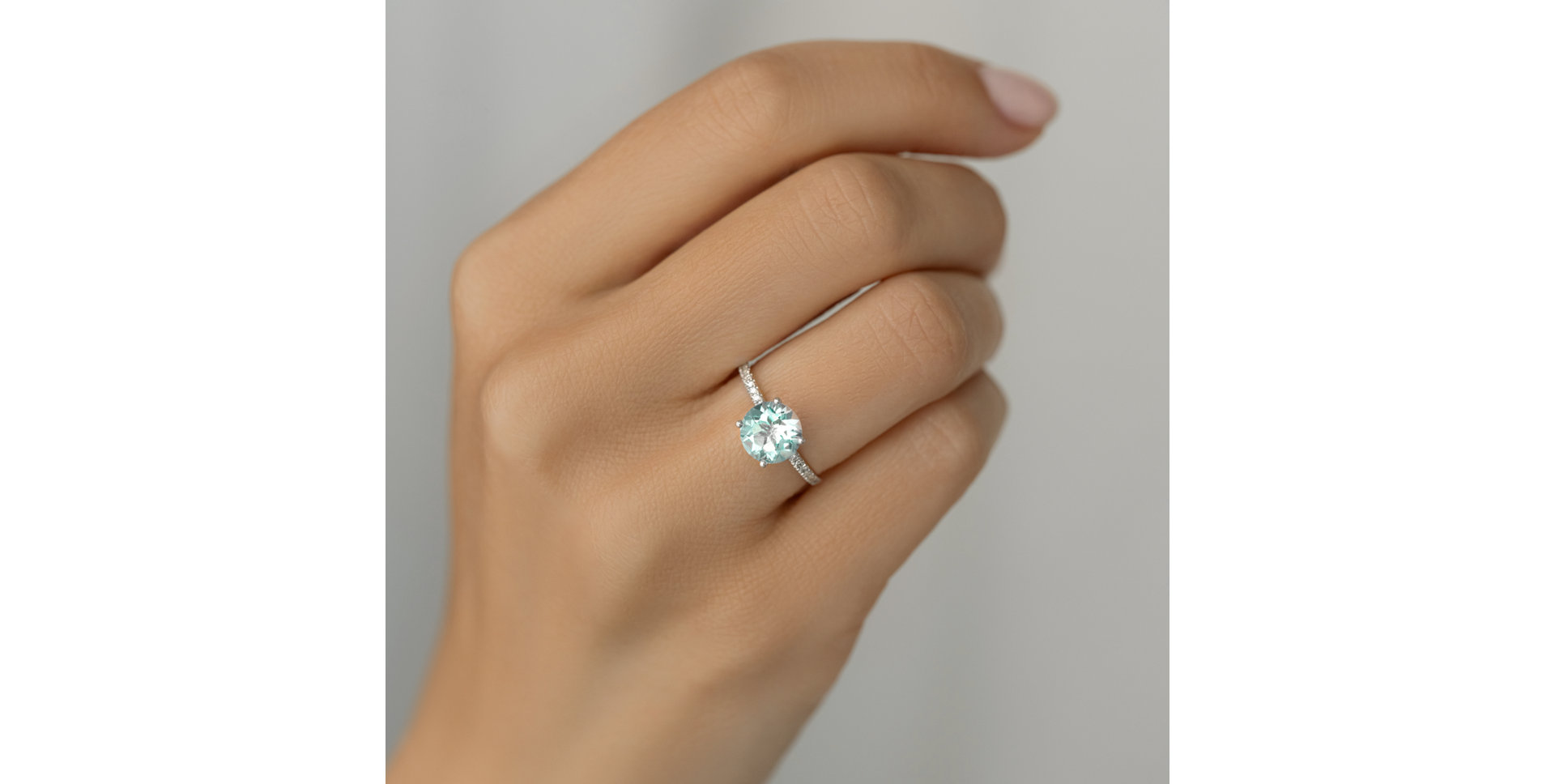 Prsten s diamanty a rhodolitem Zorabelle