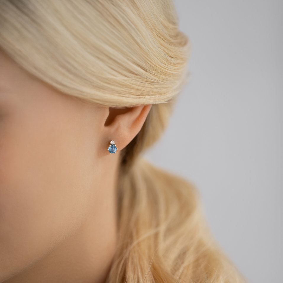 Náušnice s diamantem a peridotem Celestara