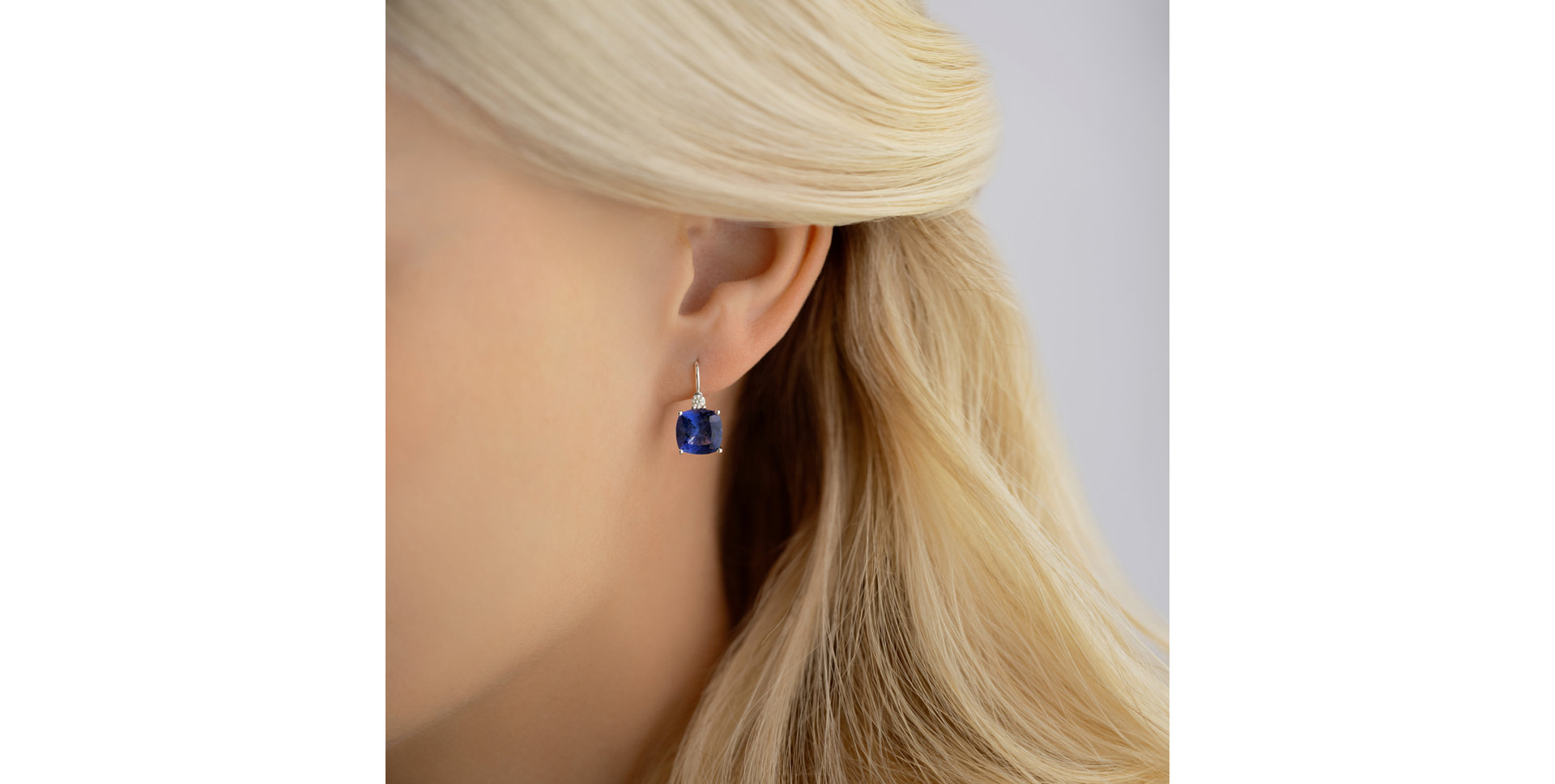 Náušnice s diamantem a topazem The Countess