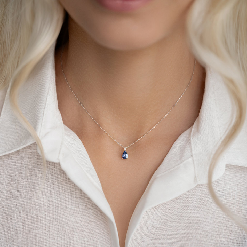 Náhrdelník s diamanty a topazem Teardrop