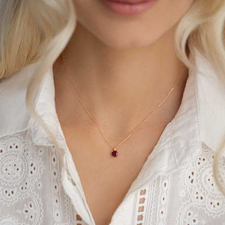 Náhrdelník s diamanty a rhodolitem Amariel