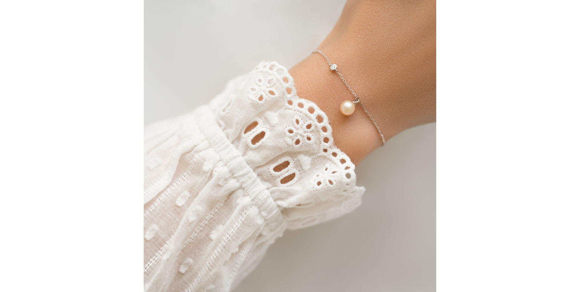 Náramek s diamantem a sladkovodní růžovou perlou Lovely Lake