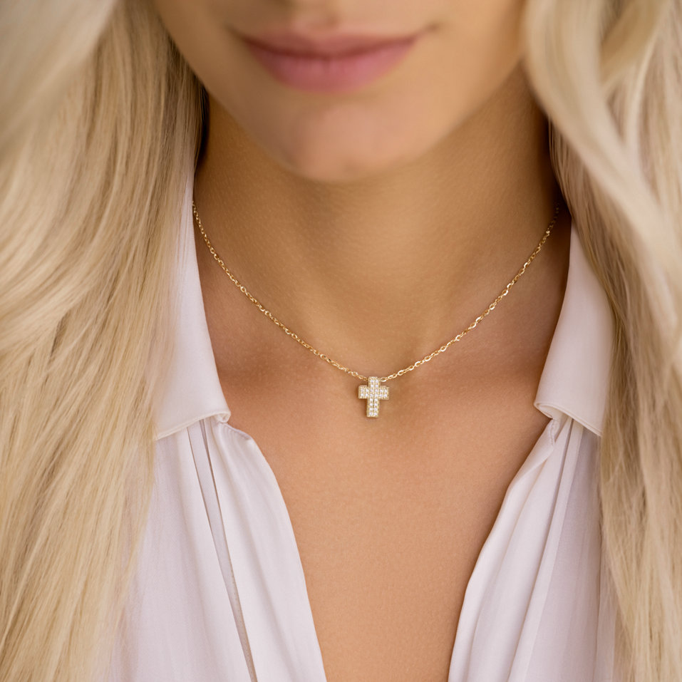 Náhrdelník s diamanty Divine Cross