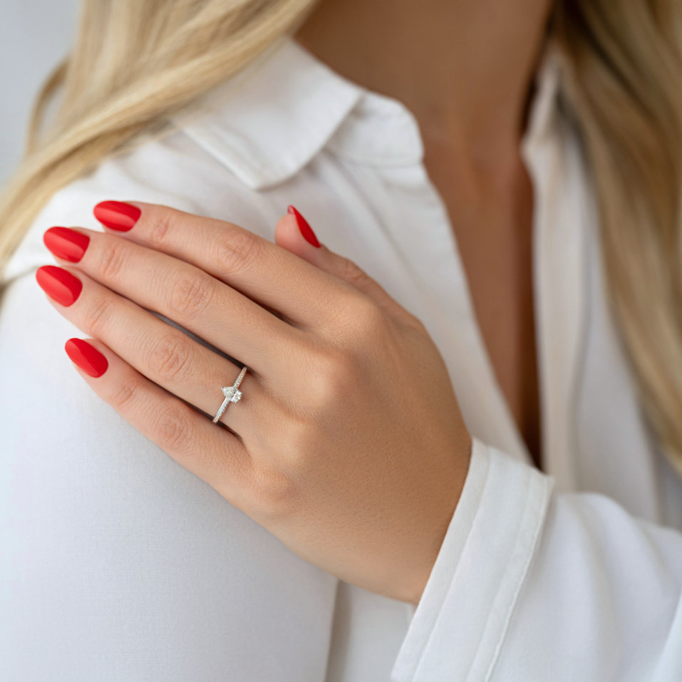 Prsten s diamanty Seriane