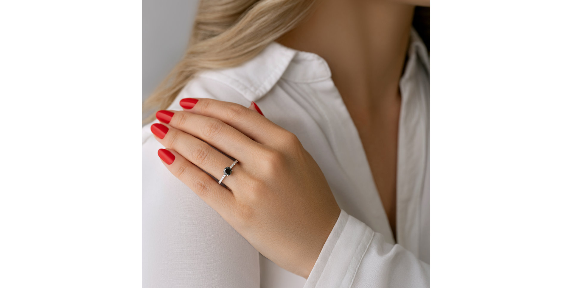 Prsten s diamanty The Dark Queen