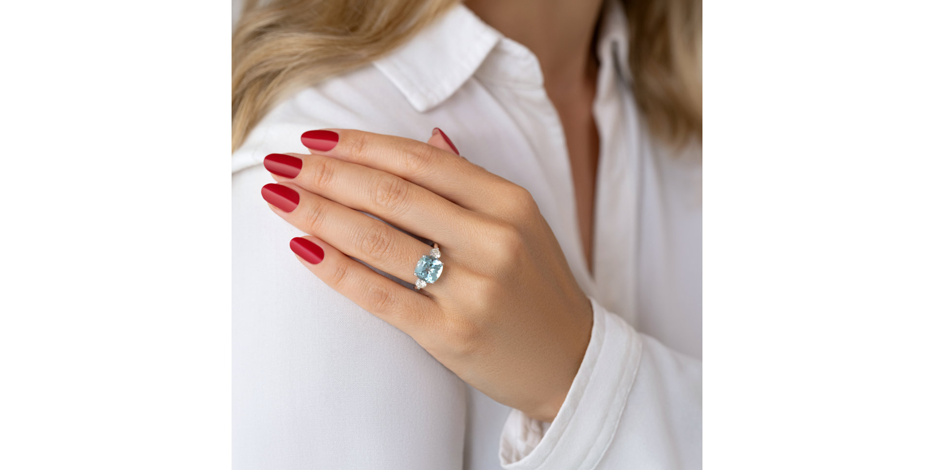 Prsten s diamanty a akvamarínem The Duchess