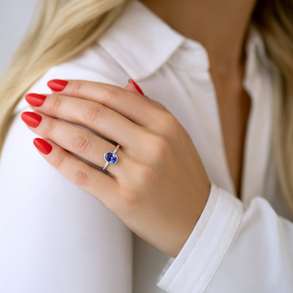 Prsten s diamanty a tanzanitem Elliptical Perfection