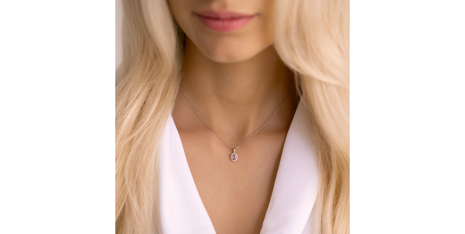 Náhrdelník se safírem a diamanty Royal Love