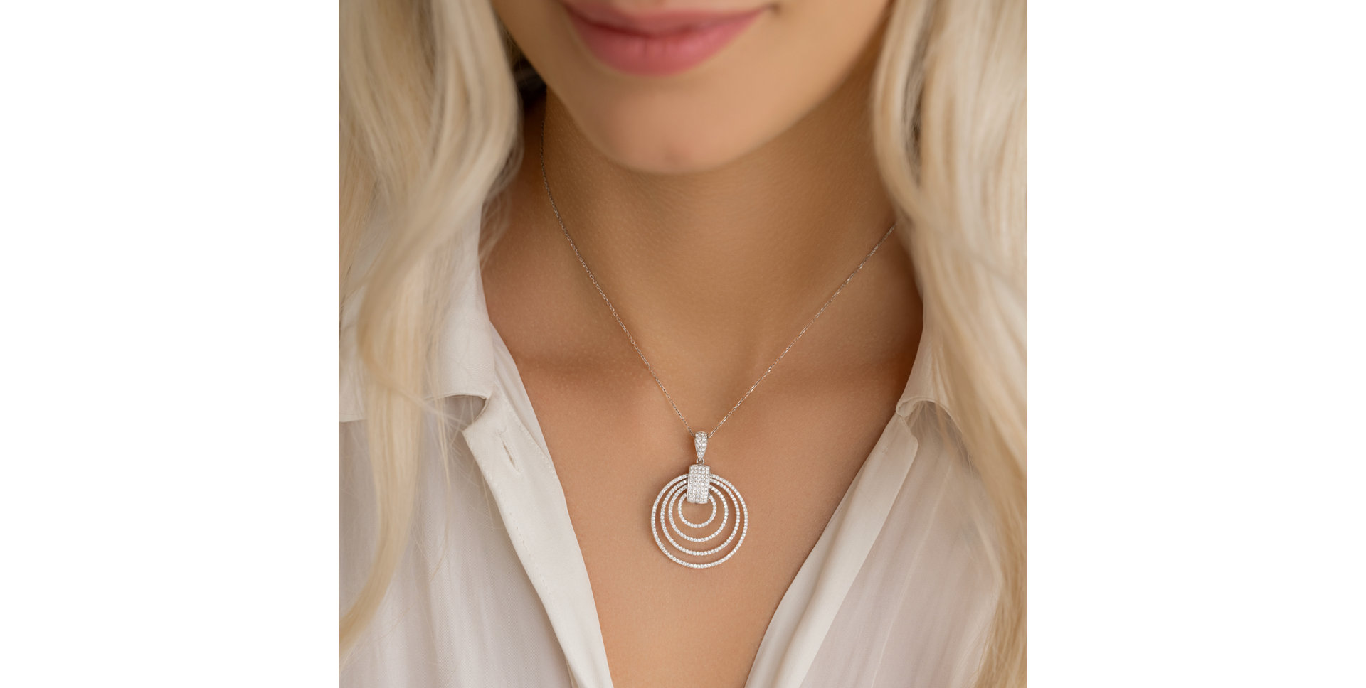 Přívěs s diamanty Diamond Galaxy