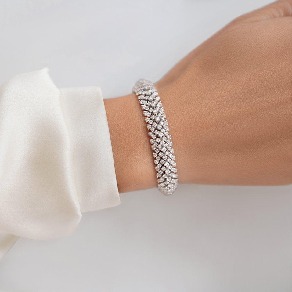 Náramek s diamanty Witching Ribbon