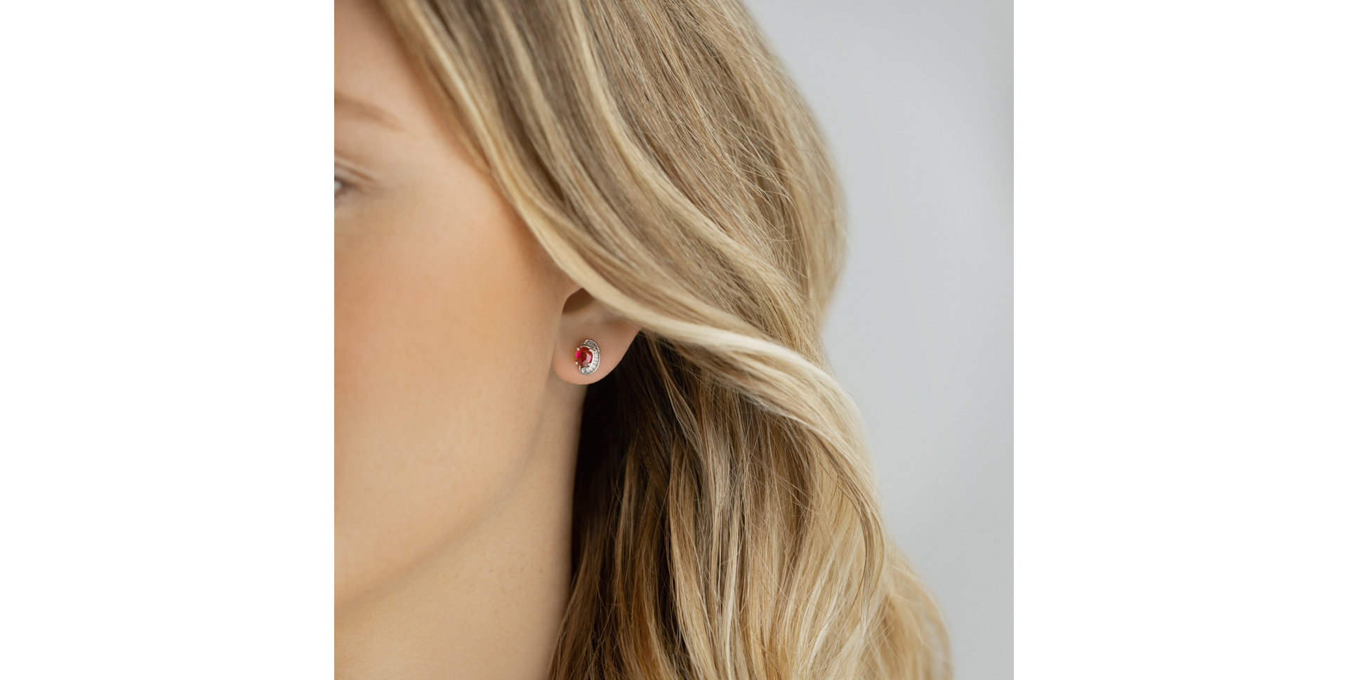 Náušnice s rubínem a diamanty Fireleaf