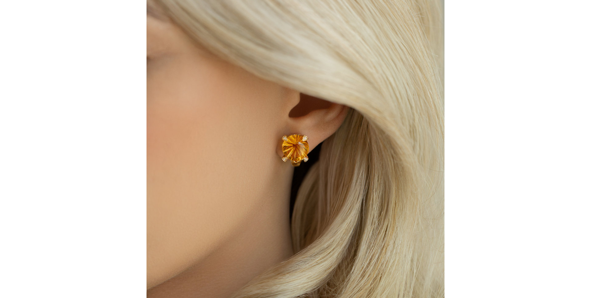 Náušnice s růženínem a diamanty Magical Rose