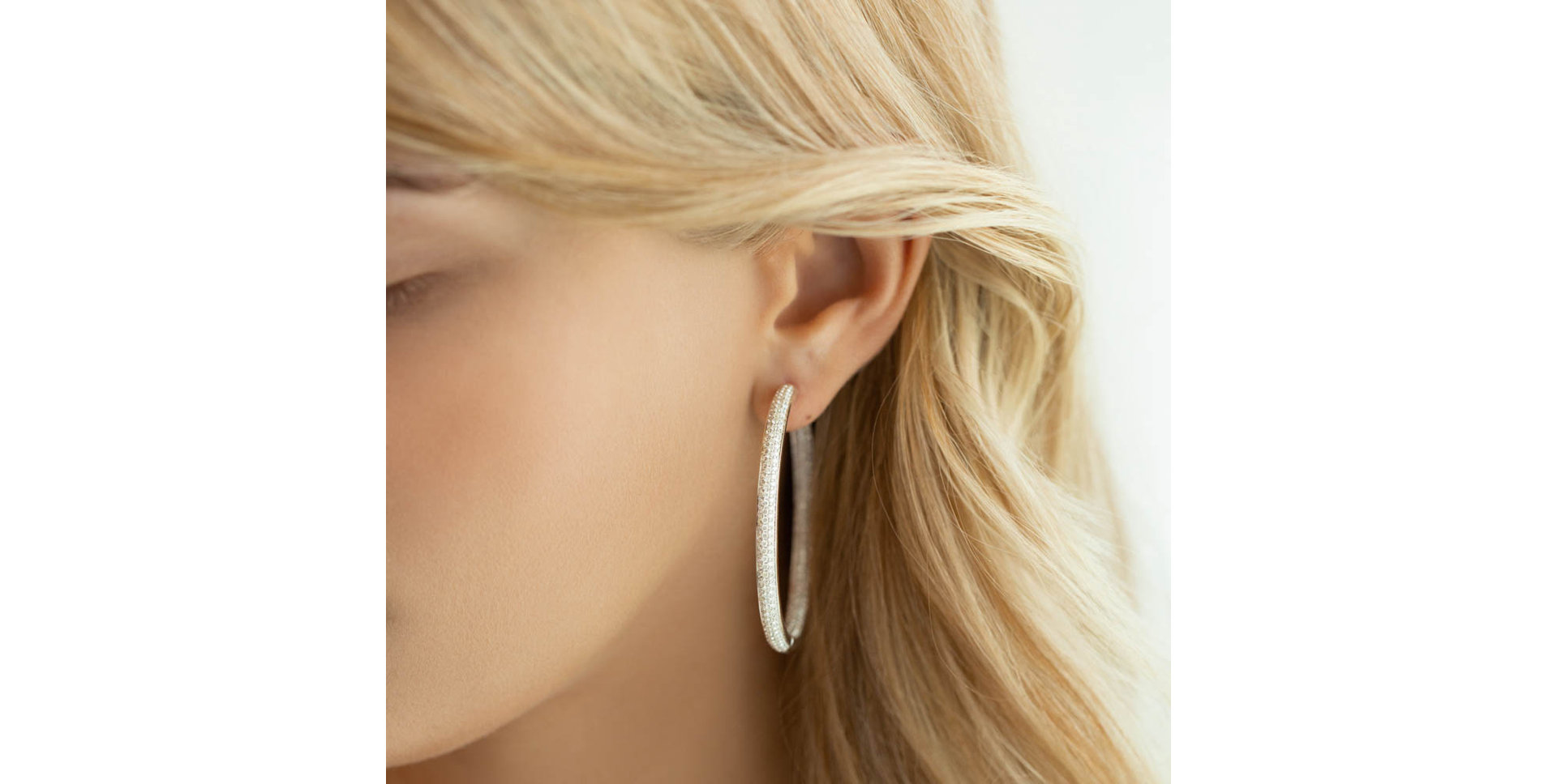 Náušnice s diamanty Luxury Circles