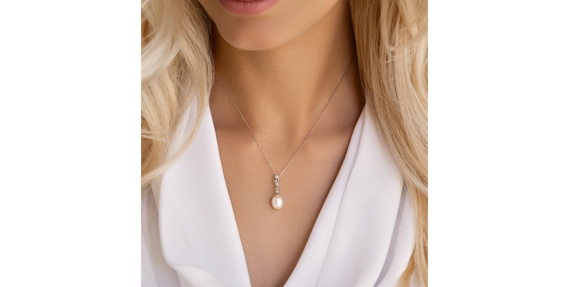 Přívěs s perlou a diamanty Pearl Royalty