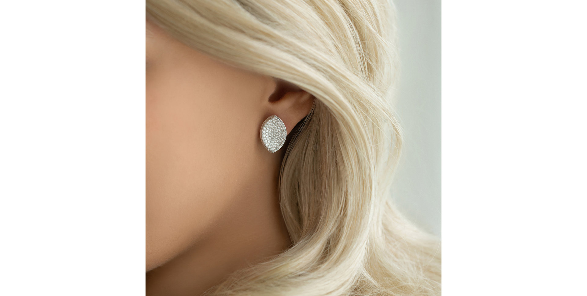 Náušnice s diamanty Excitement Seeking