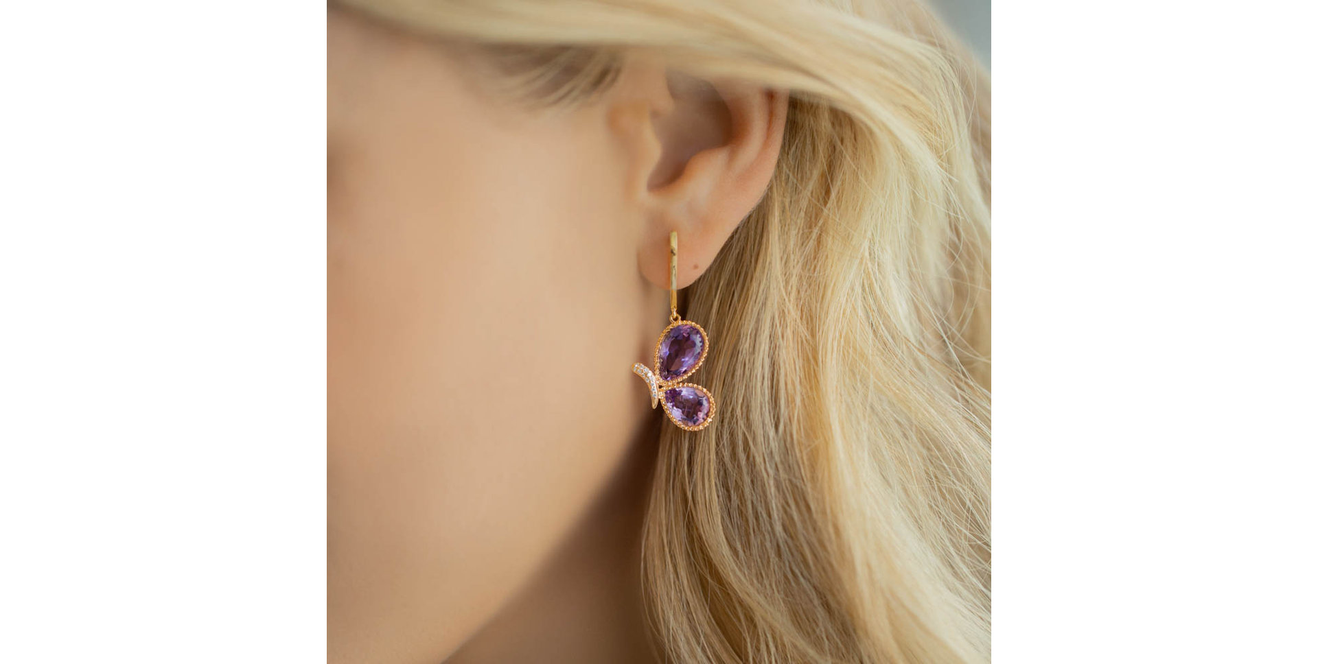 Náušnice s diamanty a topazy Wings of the Sky