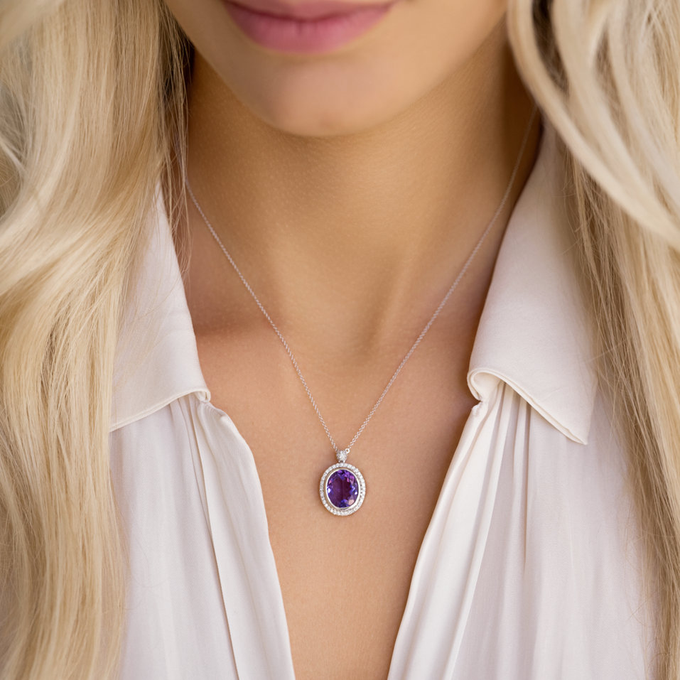 Náhrdelník s quartzem a diamanty Alban