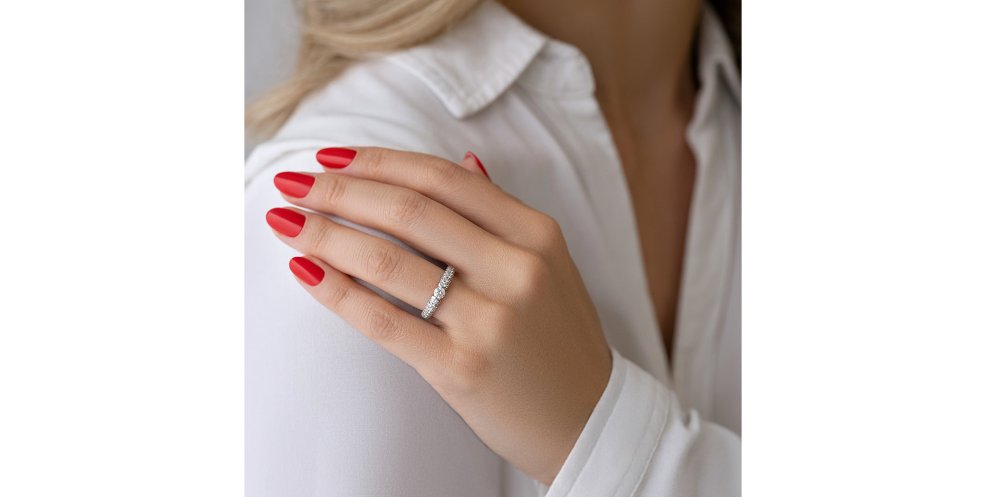 Prsten s diamanty Adrianne