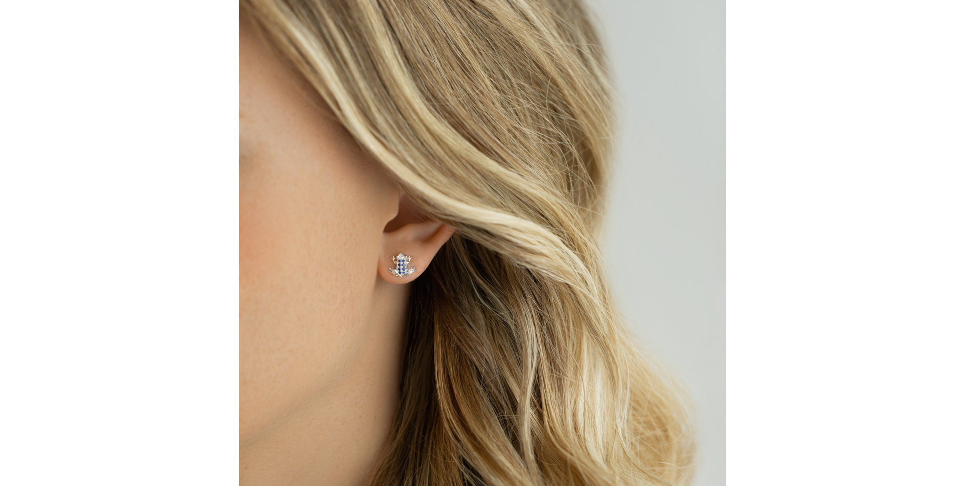 Náušnice s diamanty, safíry a rubíny Happy Frog