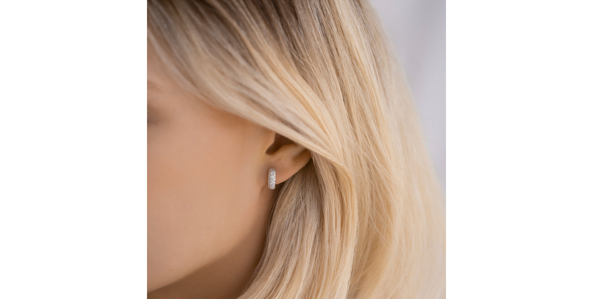 Náušnice s diamanty Sublime Essence