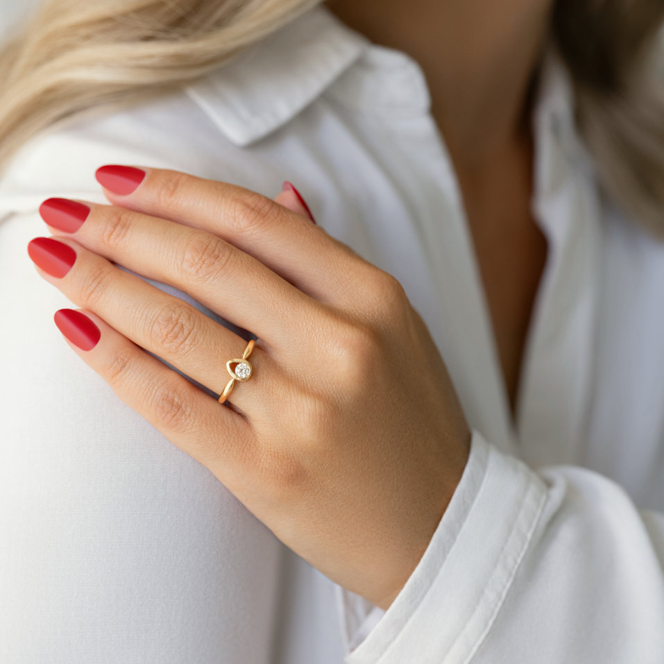 Prsten s diamantem Darla Sadness