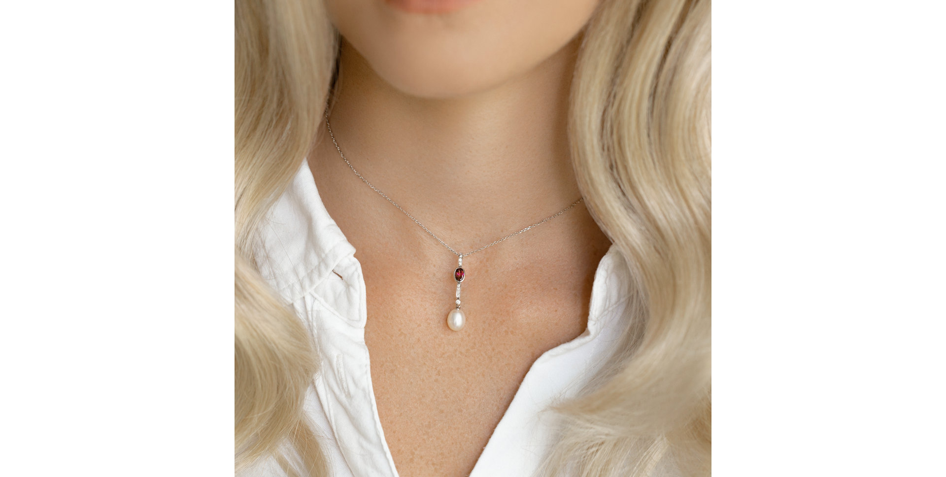 Přívěs s perlou, diamanty a rhodolitem Arlene Sea