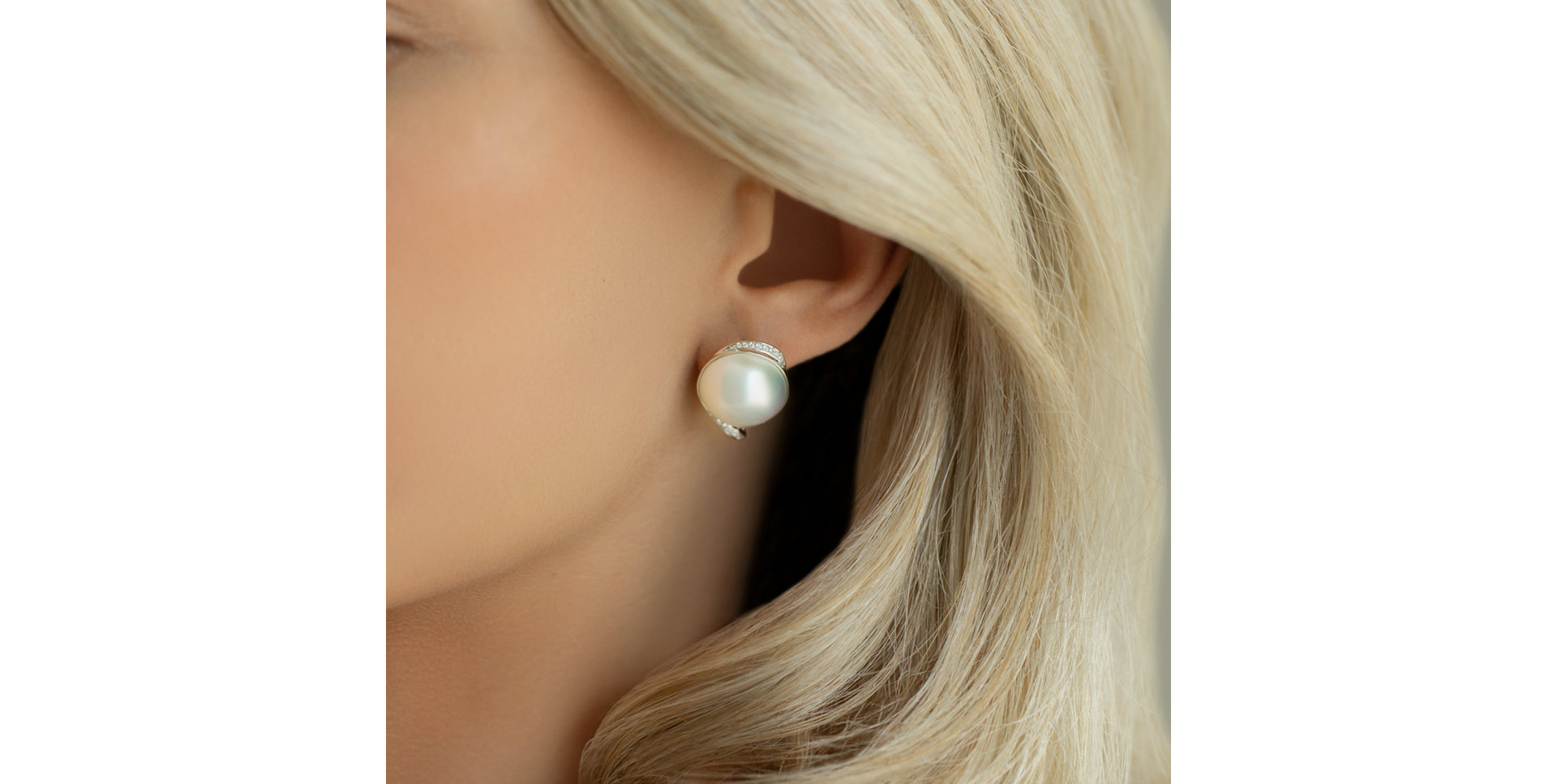 Náušnice s perlou a diamanty Pearly Melody