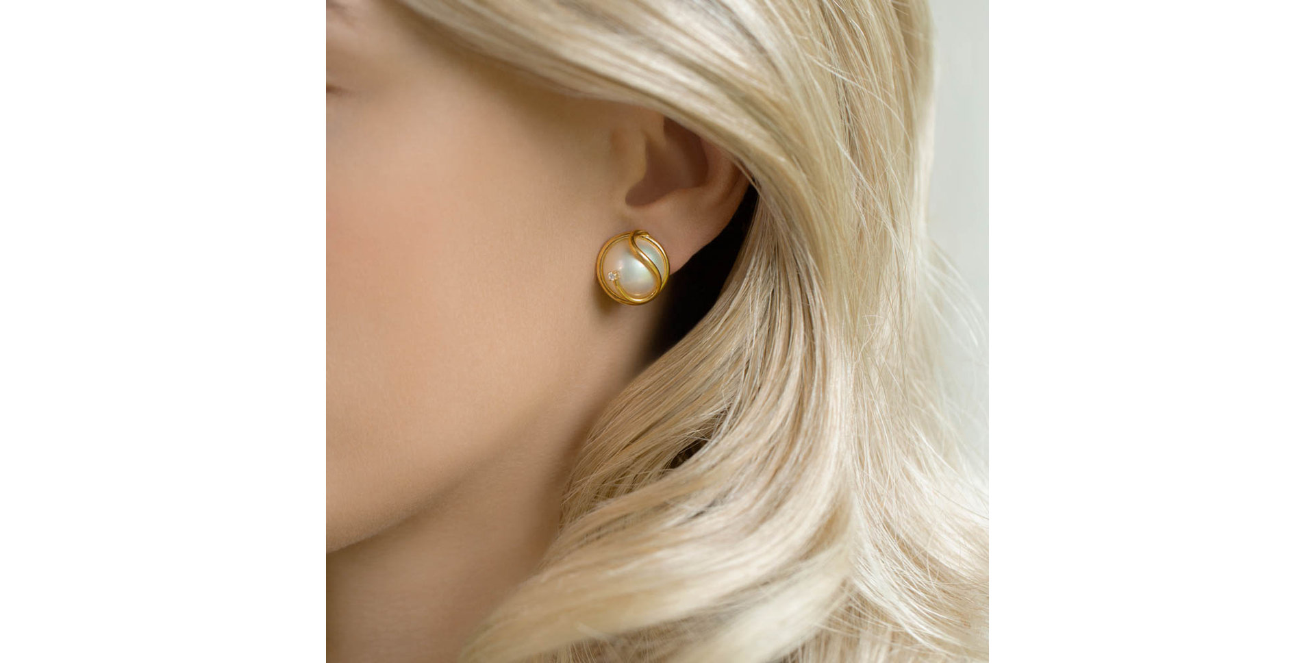 Náušnice s perlou a diamanty Ophiner