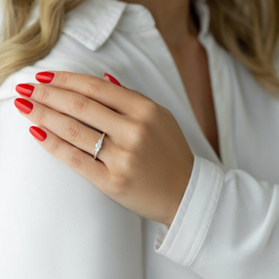 Prsten s diamanty Thease