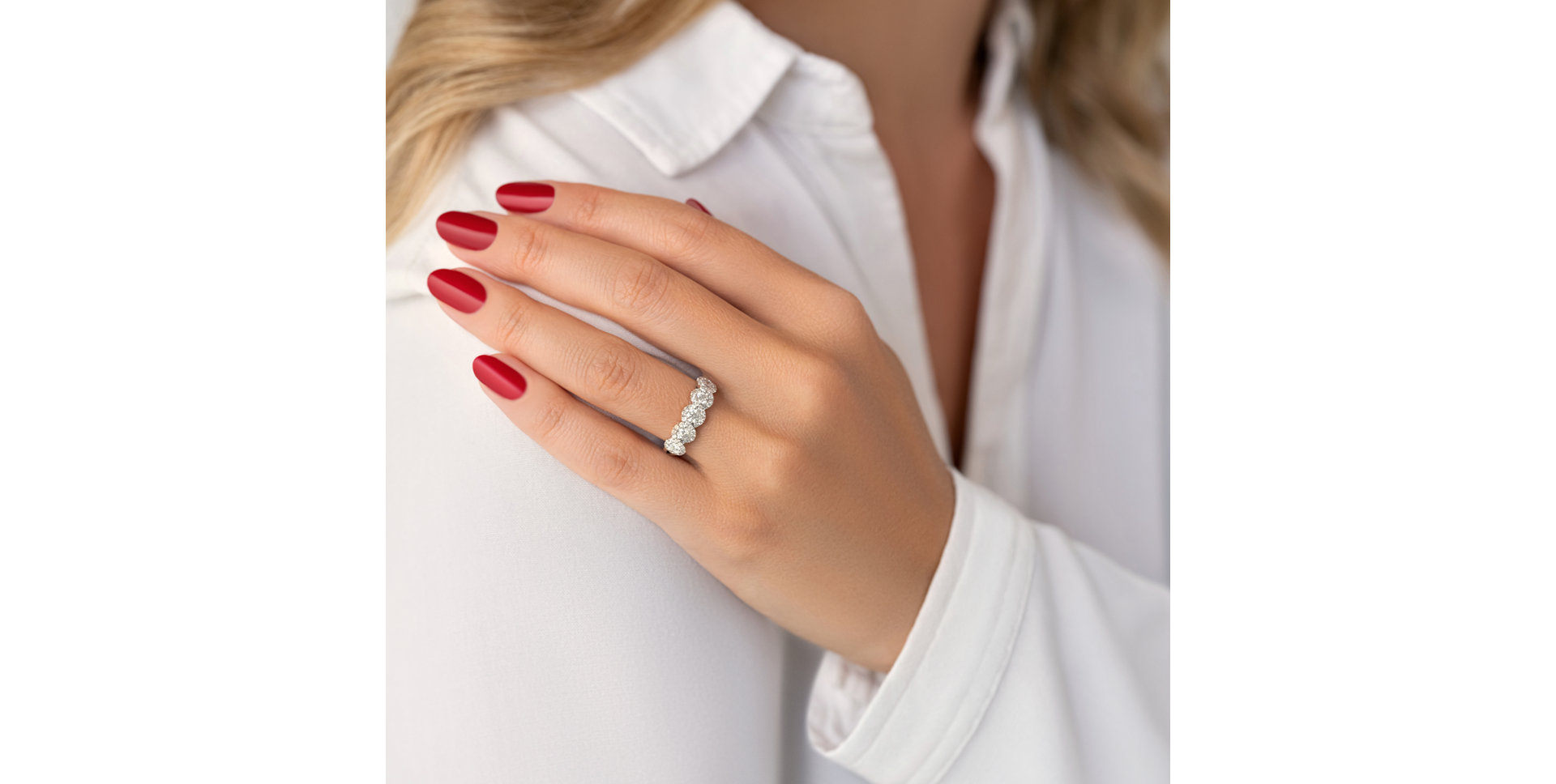 Prsten s diamanty Augustine