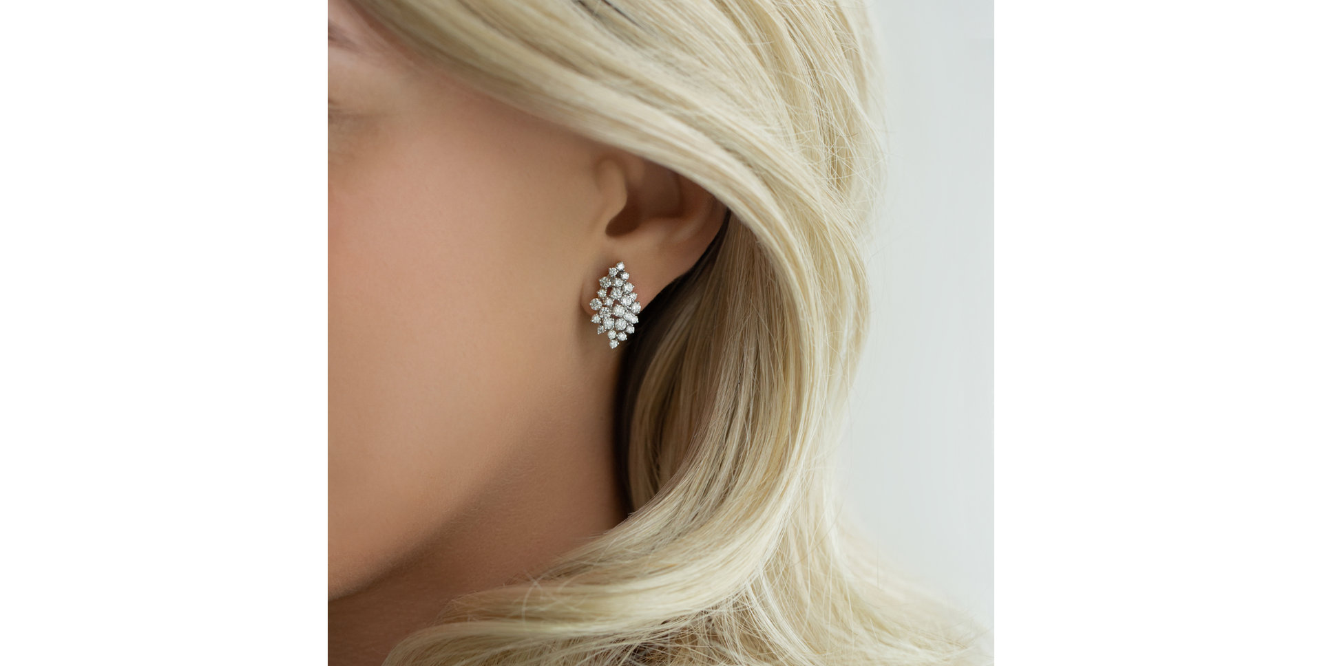 Náušnice s diamanty Orient Star